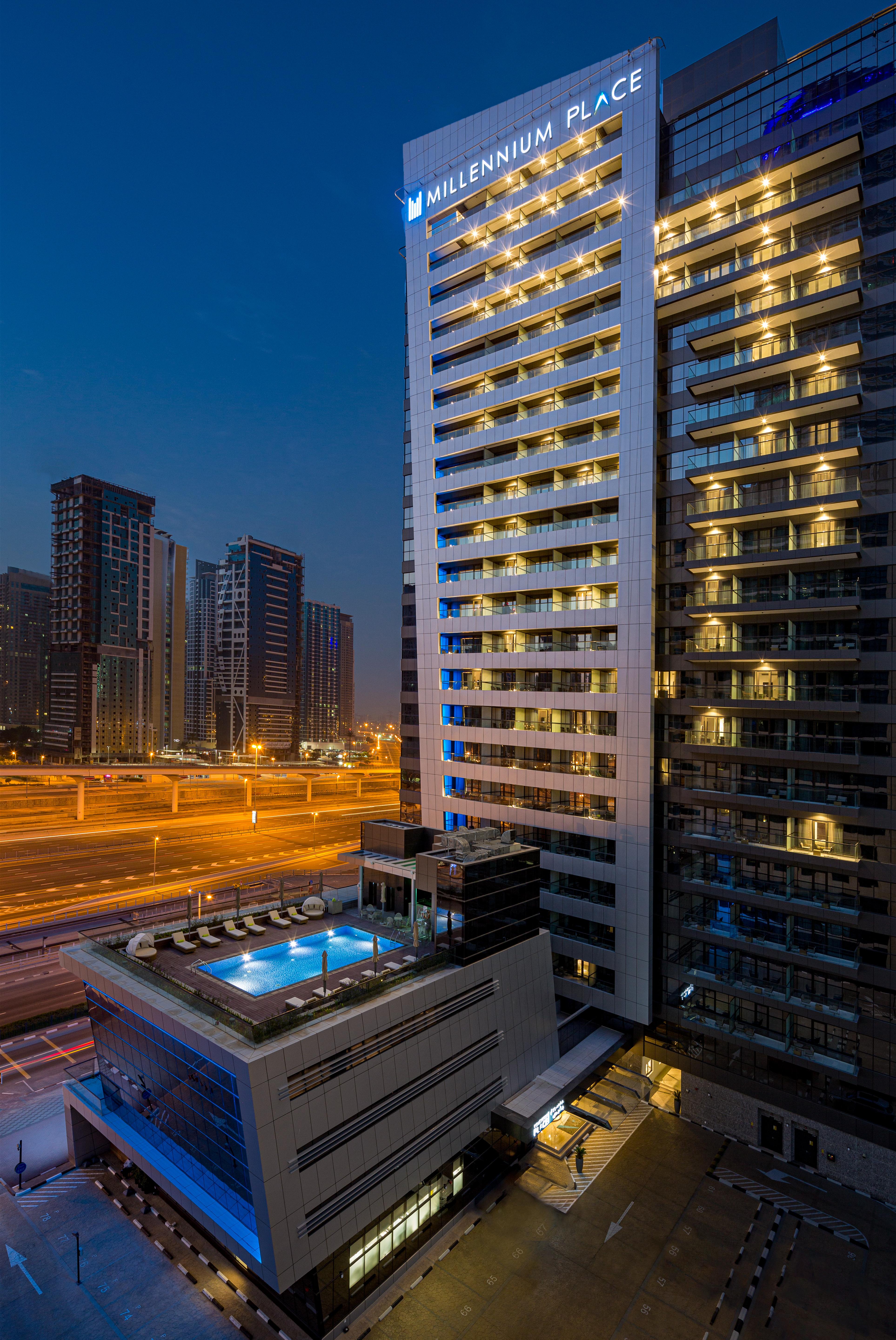 Millennium Place Dubai Marina Esterno foto